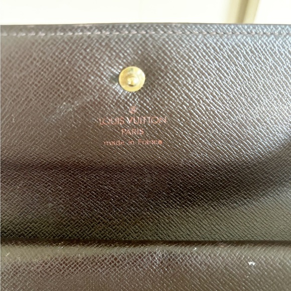 Vintage Louis Vuitton Wallet - Picture 4 of 10